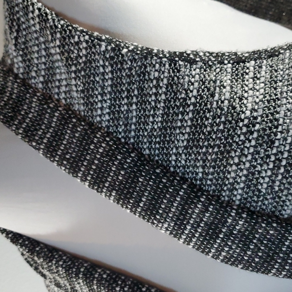 𝅺ruby Rd. Cardigan size Med - Picture 2 of 6